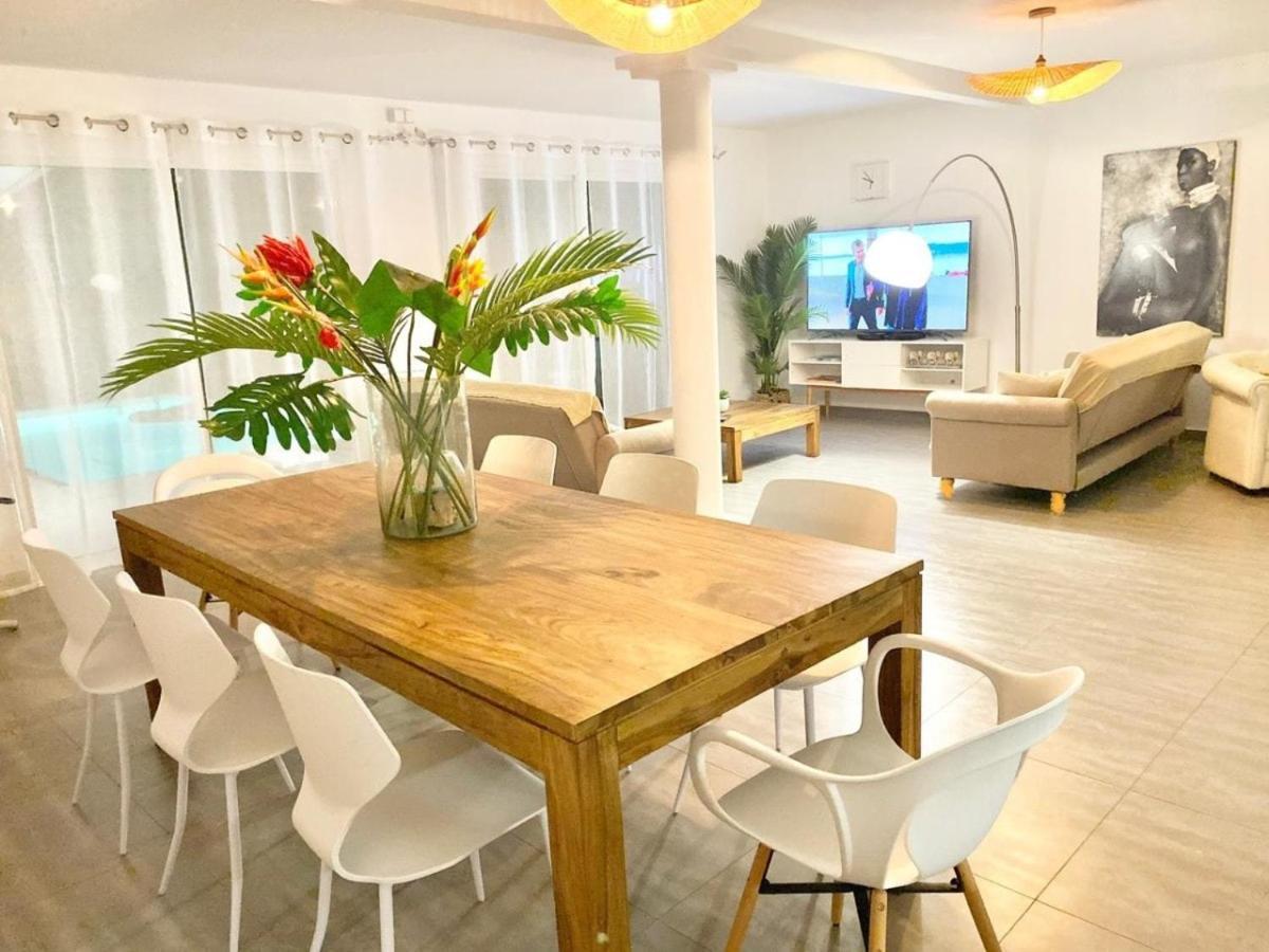 Villa Magellan, Walkable Orient Bay Beach, Private Pool Exterior foto